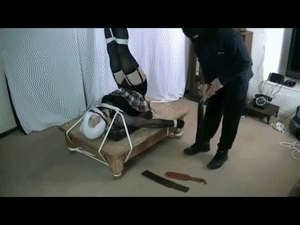 naughtynina.net - Take the weight of your feet for a while(Part 1 spanking) thumbnail